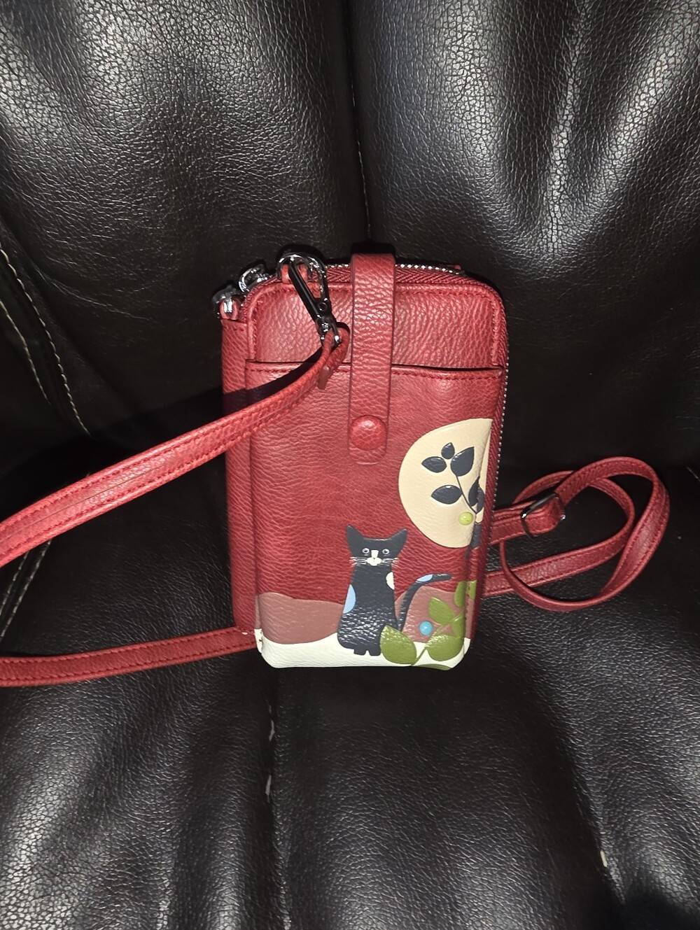 ESPE Red Leather Crossbody Bag Purse With Cat On Front Like New!